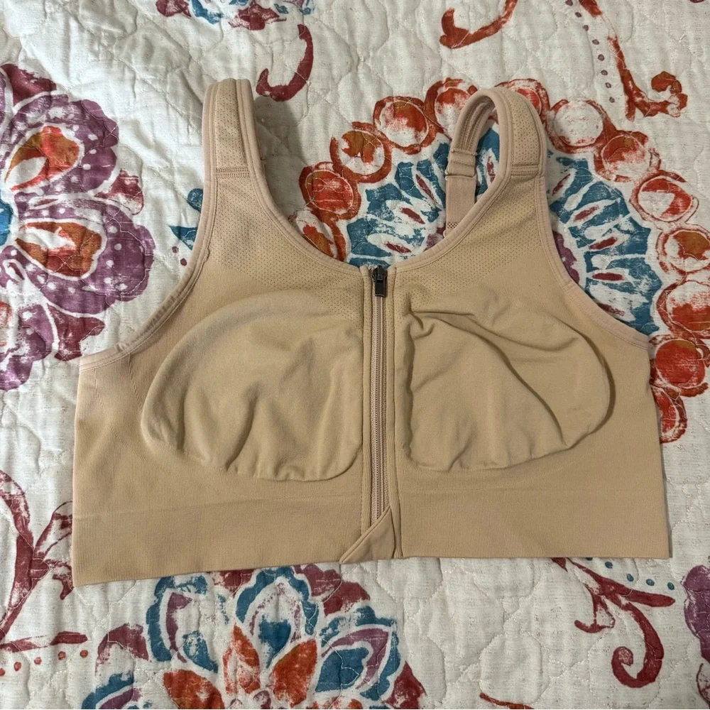 EUC Prairie Wear Hugger Vida Bra - Picture 9 of 9